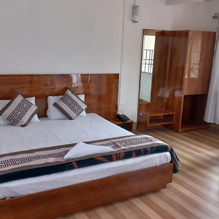 גנגטוק Hotel Jade מראה חיצוני תמונה